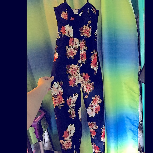 Band of gypsies cute romper - Picture 4 of 6